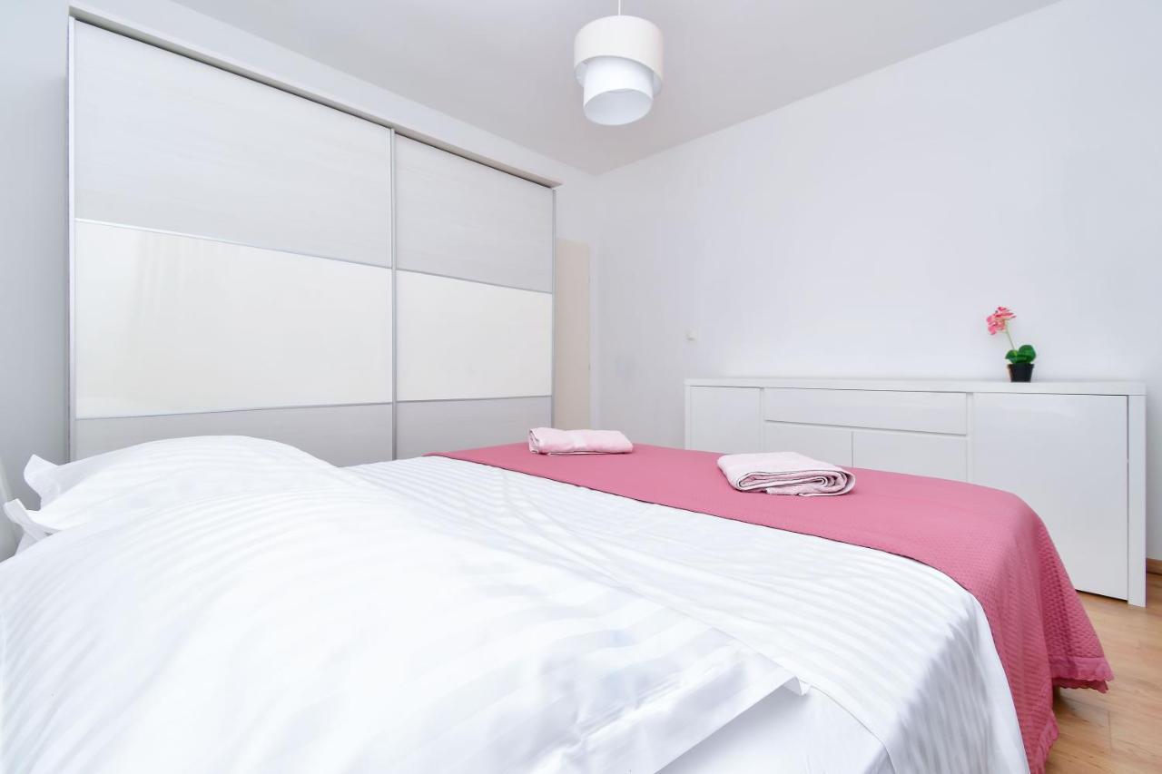 Apartment Ela Omiš Екстериор снимка