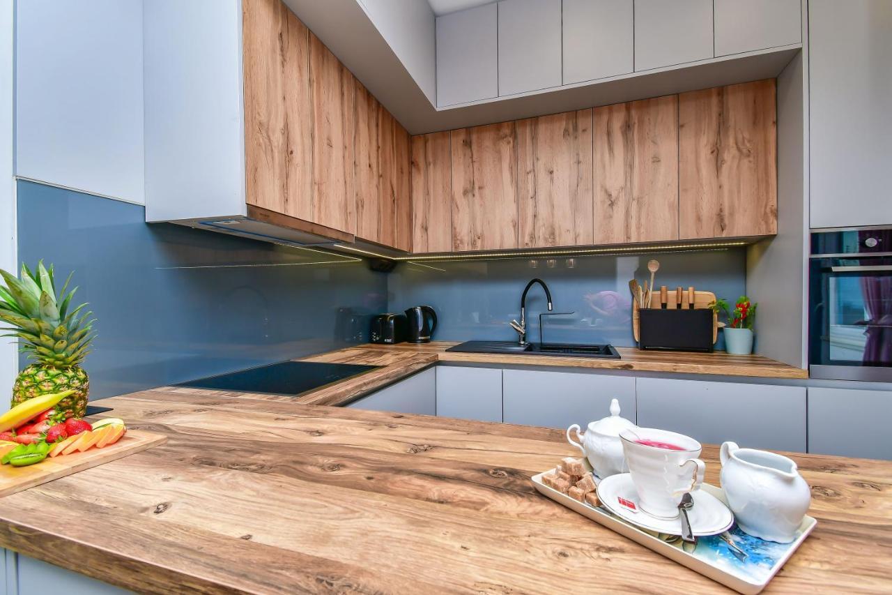 Apartment Ela Omiš Екстериор снимка