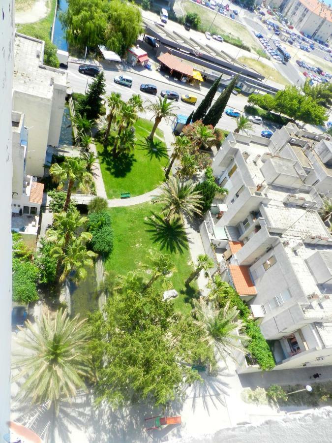 Apartment Ela Omiš Екстериор снимка