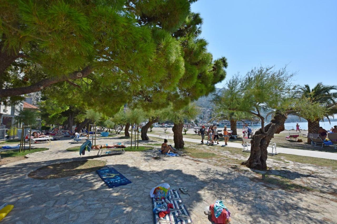 Apartment Ela Omiš Екстериор снимка