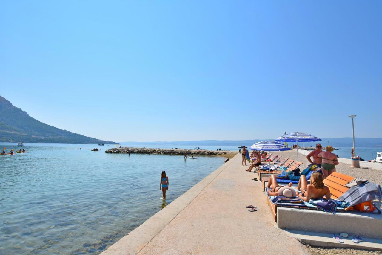 Apartment Ela Omiš Екстериор снимка
